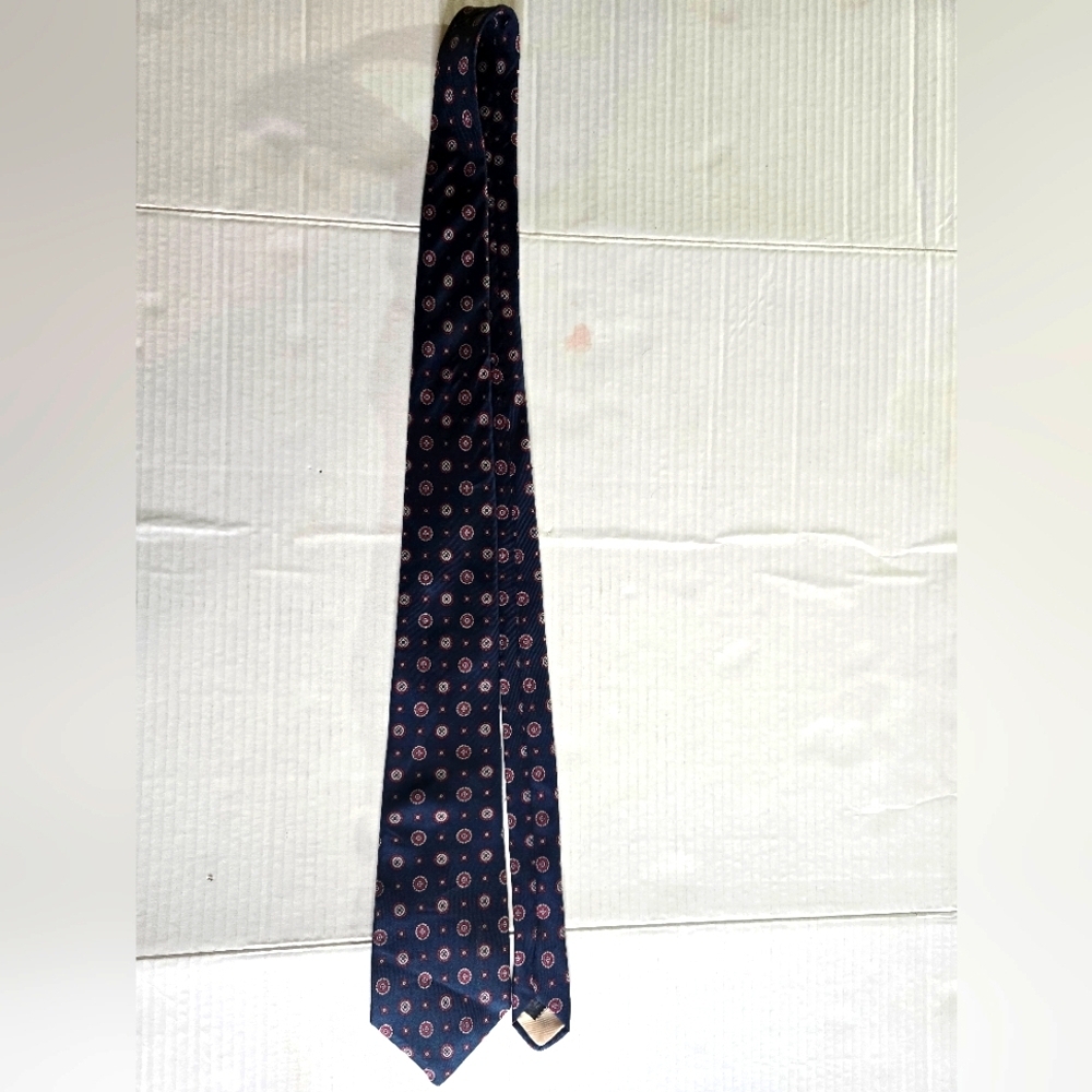 Don Loper Silk Navy and Red Patterned Tie